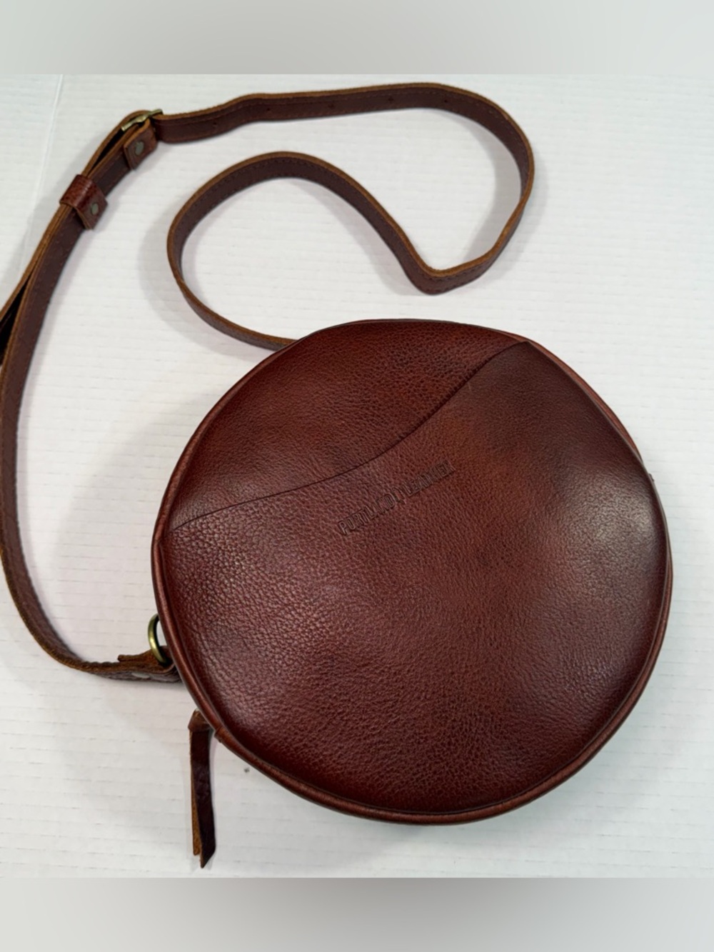 Portland Leather Large Circle Crossbody Bag, Nutmeg, Adjustable Strap - Picture 3 of 14